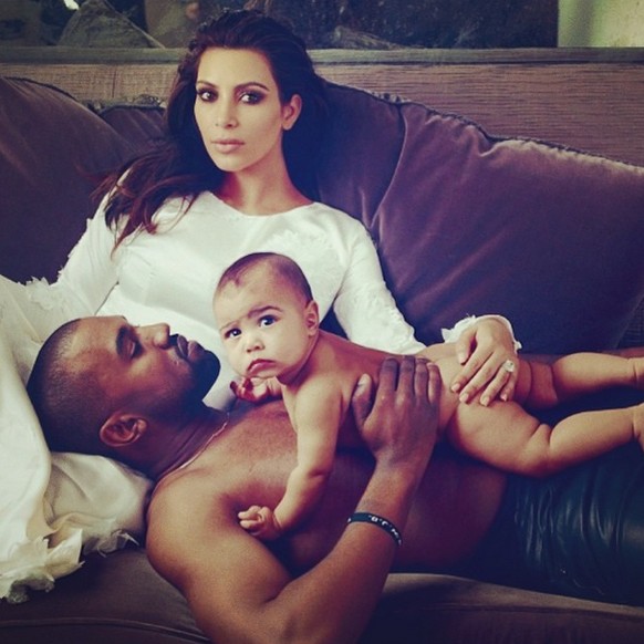 Kim Kardashian mit ihrem Mann Kanye West und ihrer Tochter North.