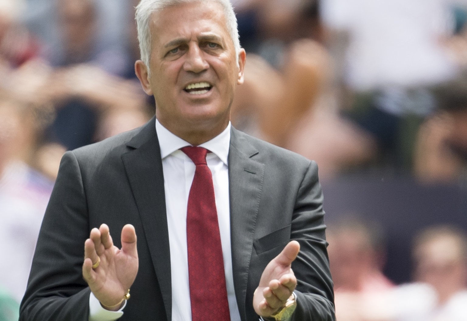 Switzerland&#039;s head coach Vladimir Petkovic during the UEFA Nations League third place soccer match between Switzerland and England at the D. Afonso Henriques stadium in Guimaraes, Portugal, on Su ...