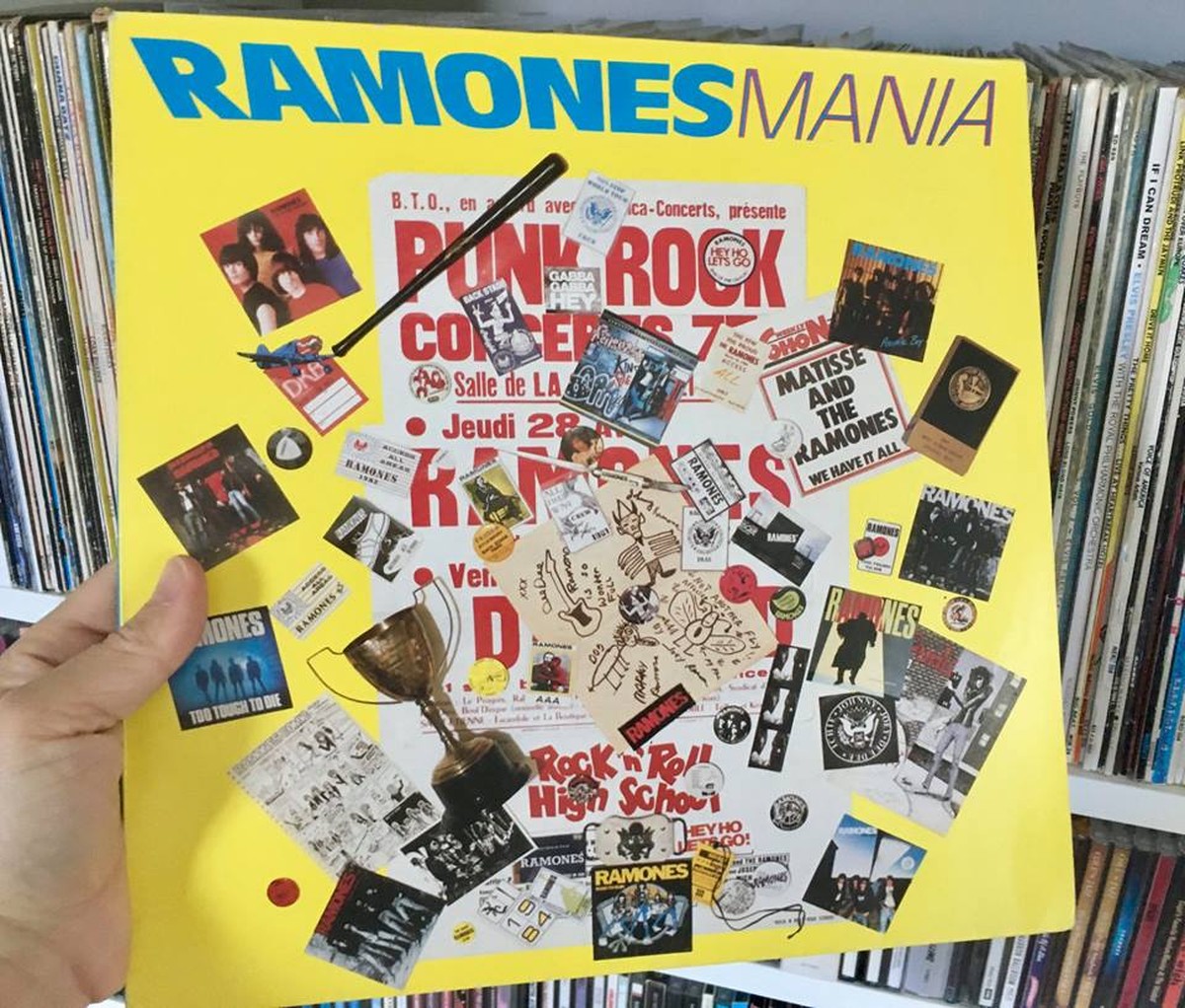 vinyl LP schallplatten retro musik rock'n'roll beatles stray cars bo diddley steve earle ramones louis armstrong jazz sister rosetta tharpe strip sidney bechet matman modern jazz quartett me ...