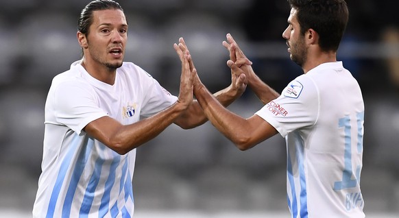 15.07.2016; Biel; Fussball Uhrencup - Borussia Moenchengladbach - FC Zuerich;
Adrian Winter (Zuerich) und Ivan Kecojevic (Zuerich) jubeln
 (Urs Lindt/freshfocus)