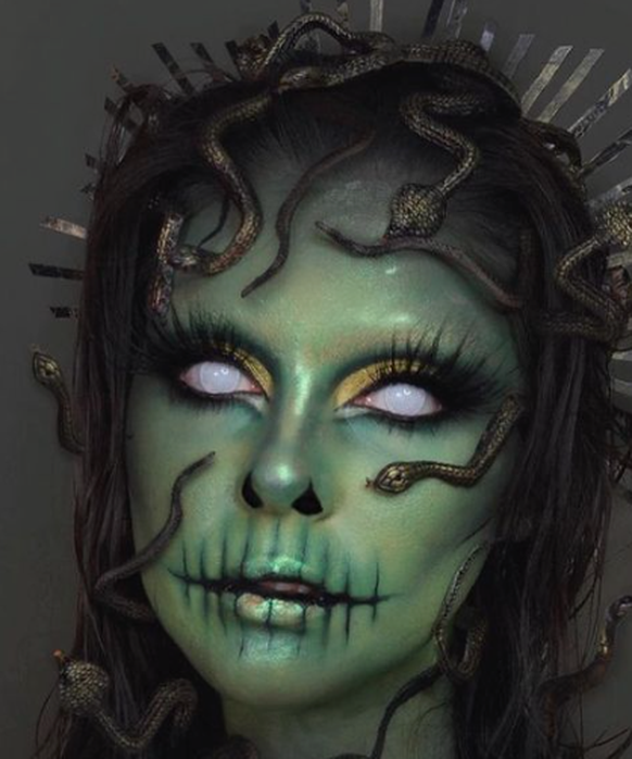 Halloween Medusa Make-Up-Look