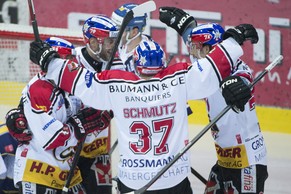 Solche Bilder könnten bald Geschichte sein. Die EHC Basel Sharks bejubeln ein Tor in der National League B.