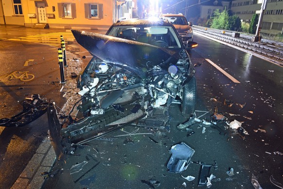 Beifahrerin bei Autounfall in Hochdorf leicht verletzt