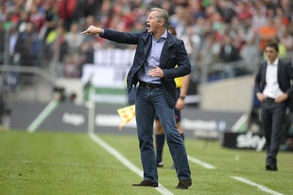 Jens Keller: Nach dem Pokal-Aus und der Niederlage zum Saisonauftakt wackelt sein Stuhl.