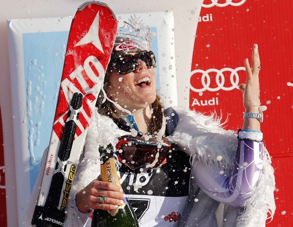 Olympiasiegerin, Weltmeisterin, Gewinnerin von zwei kleinen Kristallkugeln und zwölffache Weltcup-Siegerin – Mikaela Shiffrin weiss wie man feiert.