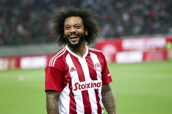 epa10162519 Marcelo reacts during his presentation by Olympiacos FC at Georgios Karaiskakis Stadium in Piraeus, Greece, .5 September 2022. Real Madrid legend Marcelo has signed a one-year deal with Gr ...