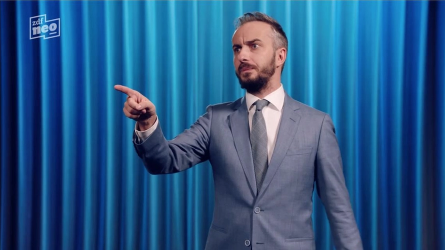 TV-Satiriker Jan Böhmermann in Fahrt.