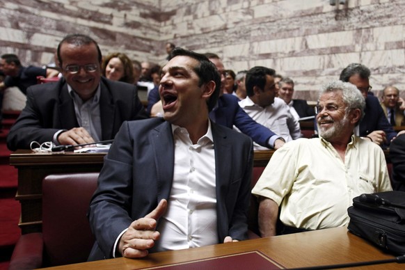 Nikos Filis (rechts) neben Tsipras.&nbsp;