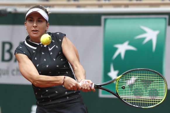 Belinda Bencic of Switzerland plays a shot in her second round match of the French Open tennis tournament against Germany&#039;s Laura Siegemund at the Roland Garros stadium in Paris, Thursday, May 30 ...