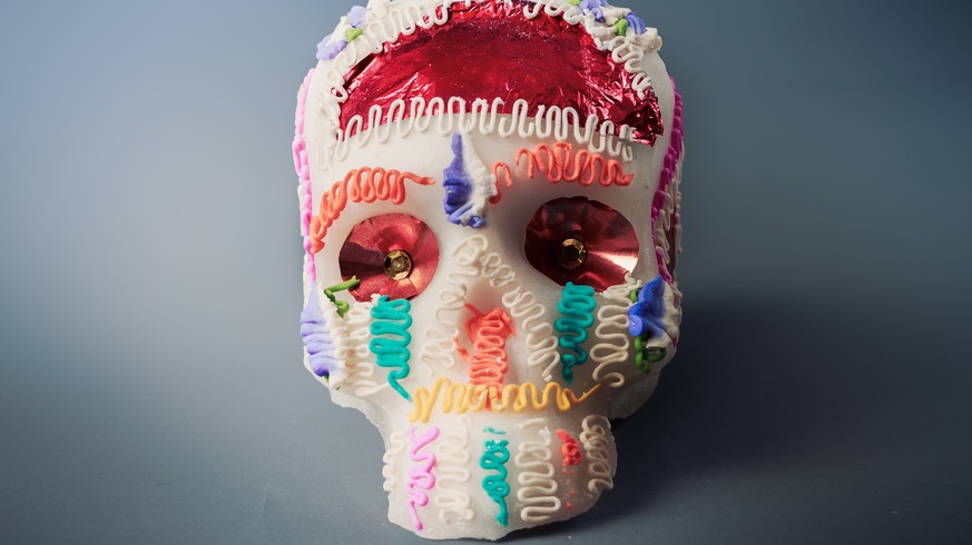 sugar skull shutterstock.com