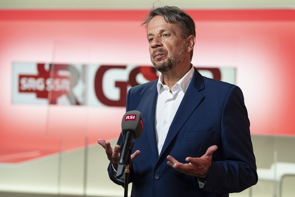 Gilles Marchand, Generaldirektor SRG spricht an einer Medienkonferenz, am Freitag, 16. April 2021, in Bern. Die Leitung der SRG nimmt Stellung zu Belaestigungsvorwuerfen vom November 2020. (KEYSTONE/P ...