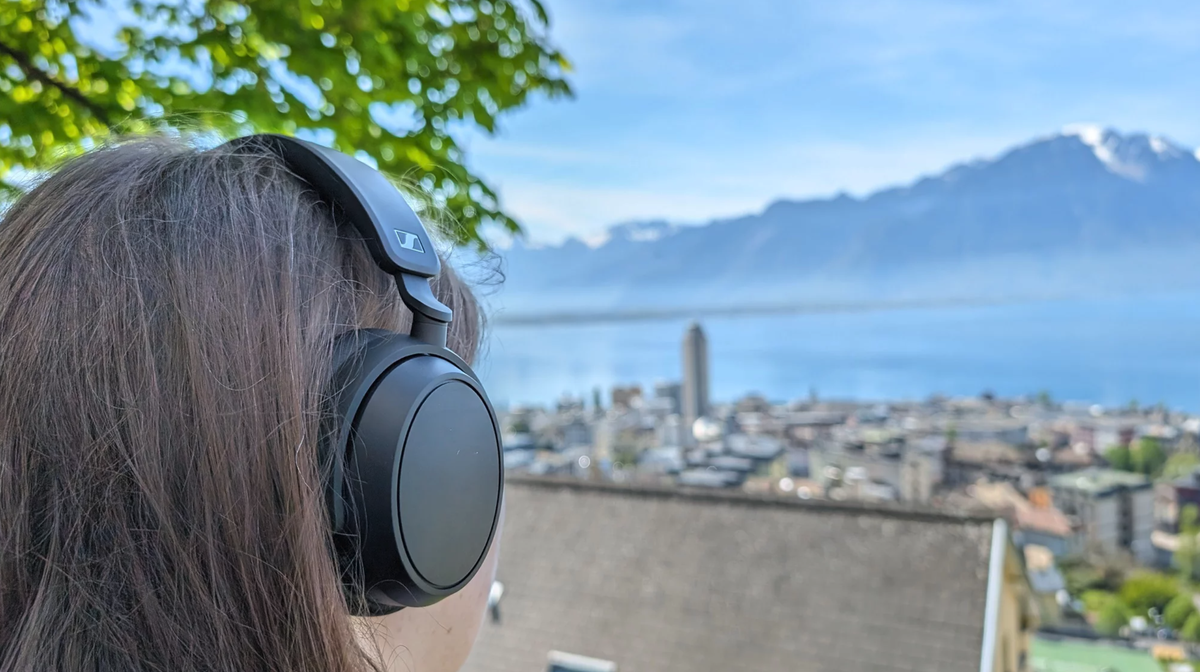 Le casque Sennheiser Accentum Plus