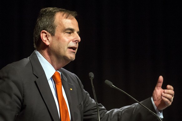 Gerhard Pfister, Parteipraesident CVP Schweiz, spricht an der Delegiertenversammlung der CVP am Samstag, 21. April 2018, im Lorzensaal in Cham. (KEYSTONE/Alexandra Wey)