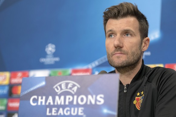 epa06342335 Basel&#039;s head coach Raphael Wicky attends a press conference in Basel, Switzerland, 21 November 2017. FC Basel 1893 play Manchester United on 22 Novemver 2017 in an UEFA Champions Leag ...