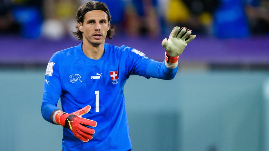 epa10334750 Switzerland&#039;s goalkeeper Yann Sommer gestures during the FIFA World Cup 2022 group G soccer match between Brazil and Switzerland at Stadium 947 in Doha, Qatar, 28 November 2022. EPA/L ...