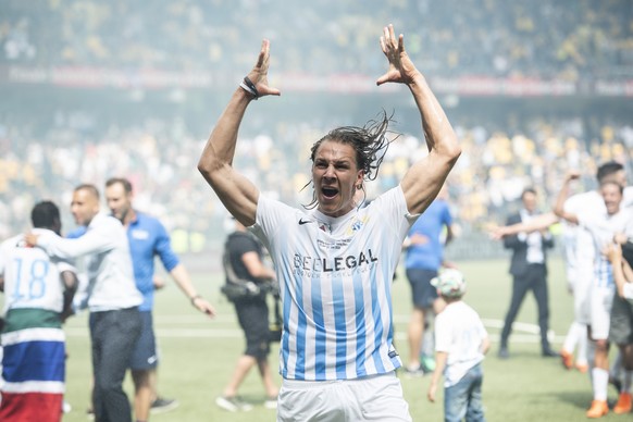 Zuerichs Michael Frey jubelt nach dem Sieg im Schweizer Fussball Cupfinalspiel zwischen den Berner Young Boys und dem FC Zuerich, am Sonntag 27. Mai 2018, im Stade de Suisse in Bern. (KEYSTONE/Ennio L ...