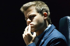 Titelverteidiger Carlsen.