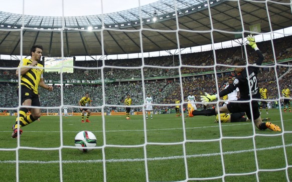 Hier kassiert Langerak den ersten Gegentreffer.