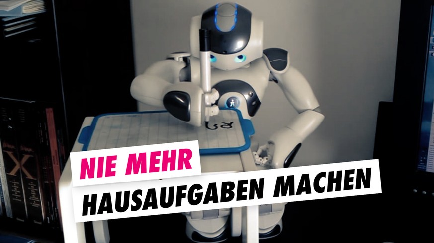 Dieser Roboter macht deine Hausaufgaben (wo warst du, als ich ein Kind war?!😭😭😭) 