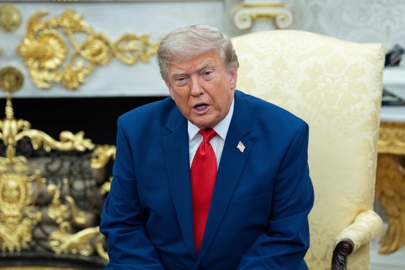 epa13125091 US President Donald J Trump speaks during his meeting with Lebanese President Joseph Aoun in the Oval Office of the White House in Washington, DC, USA, 21 July 2026. EPA/AARON SCHWARTZ / P ...
