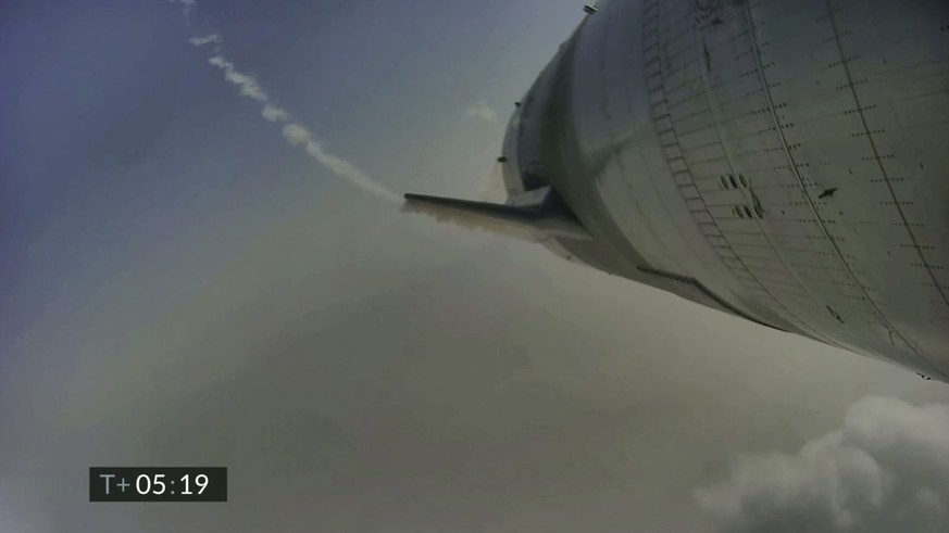Die Starship-Rakete während ihres Fluges.