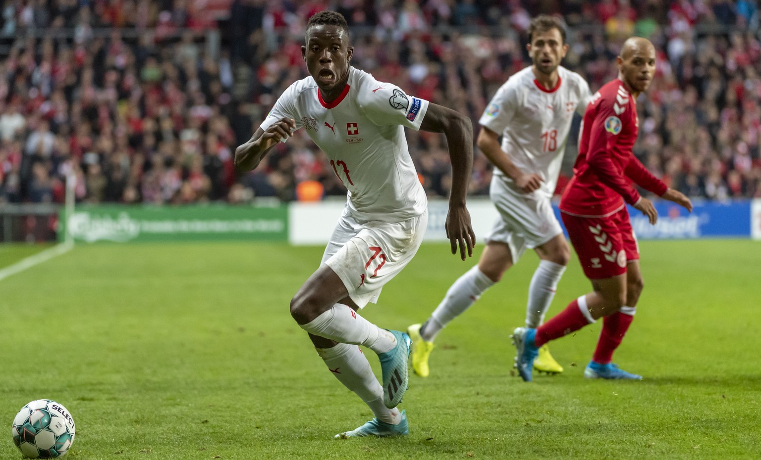 Switzerland&#039;s Denis Zakaria during the UEFA Euro 2020 qualifying Group D soccer match between Denmark and Switzerland at the Telia Parken stadium in Kopenhagen, Denmark, on Saturday, October 12,  ...