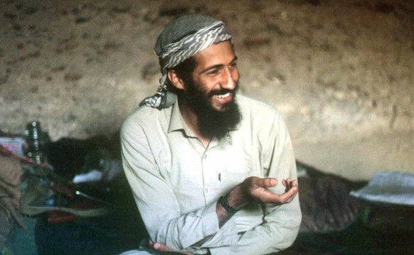 Der saudische Millionär und Anführer des Terrornetzwerkes Al-Kaida in einer Aufnahme von 1988: 2011 wurde Bin Laden bei einer Anti-Terroroperation getötet.