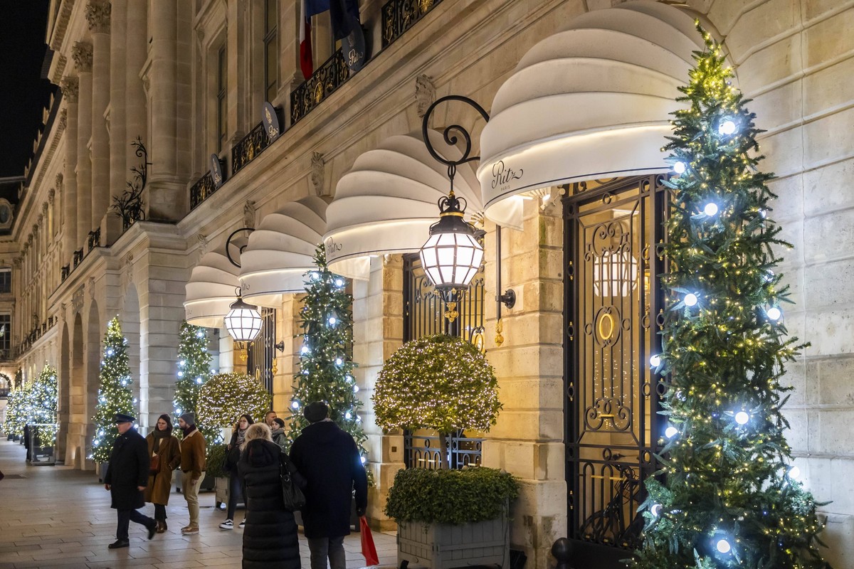 Paris, France December 6, 2023 - Christmas Decoration Of Place Vendome. For the festive season, the Comite Vendome set up a magical, luminous display of four 10-metre-high fir trees and 160 smaller on ...