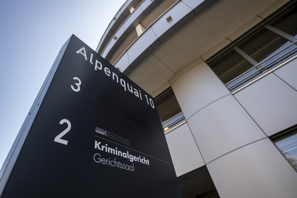 Der Eingangsbereich zum Gerichtssaal des Kriminalgericht Luzern an der Landenbergstrasse am Mittwoch, 31. Maerz 2021 in Luzern. (KEYSTONE/Urs Flueeler).