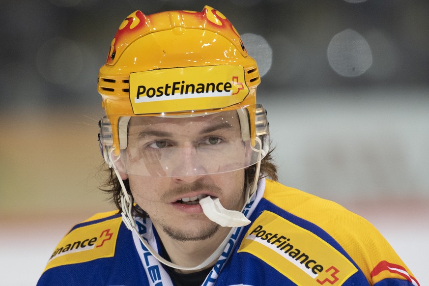 Lions PostFinance Top Scorer Sven Andrighetto waehrend dem Meisterschaftsspiel der National League zwischen dem SC Bern und den ZSC Lions, am Freitag 12. Februar 2021 in der Postfinance Arena in Bern. ...