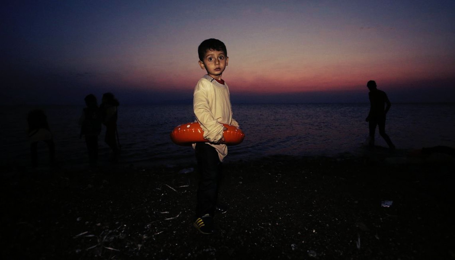 Ein syrisches Flüchtlingskind kurz nach seiner Ankunft auf der griechischen Insel Kos.