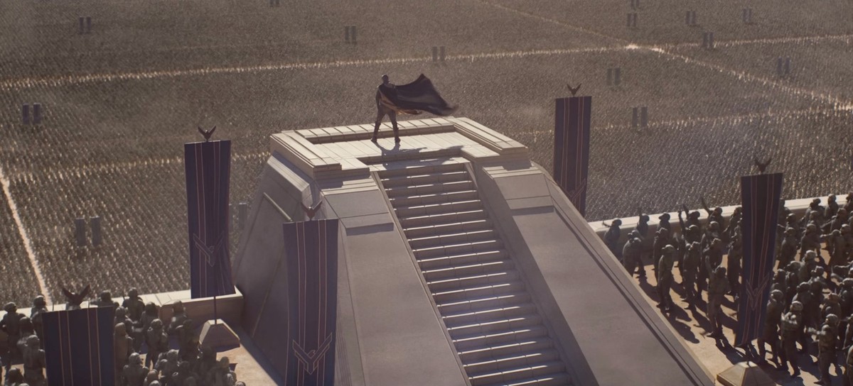 Dune: Troisième partie se déroule des années après le précédant. Paul Atreides (Thimothée Chalamet) est devenu un dictateur impitoyable.