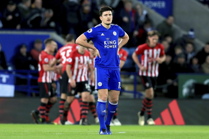 Leicester City&#039;s Harry Maguire appears dejected as Southampton score their second goal of the game during the English Premier League soccer match between Leicester City and Southampton at the Kin ...
