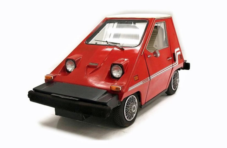 sebring-vanguard citicar elektroauto USA 1970er retro https://en.wikipedia.org/wiki/Citicar https://jalopnik.com/the-electric-car-timeline-the-crap-era-1847142600