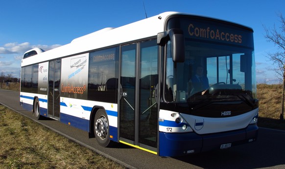 Der Demo-Bus soll Politikern die Technik näher bringen.