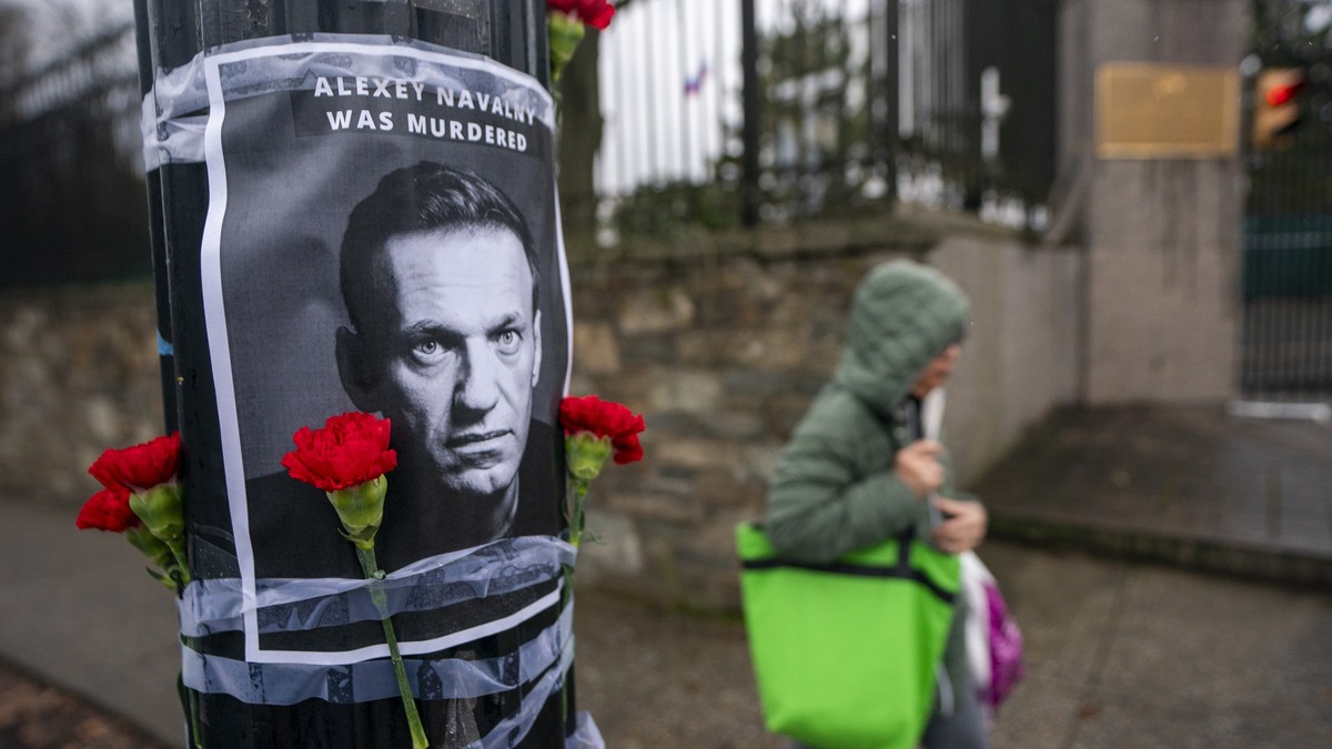 Navalny team calls people to funeral in Moscow – EU Parliament: “Putin responsible” “General wear and tear”, “stiff walking”: Biden’s new health check