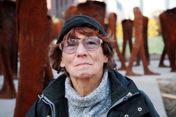 Photo number: 51544438 Date: November 15, 2006 Copyright: imago/Eastnews Artist Magdalena Abakanowicz (POL) for her sculptures - Agora - in Chicago - PUBLICATIONxINxGERxAUTxONLY , people;  2006 Chicago...