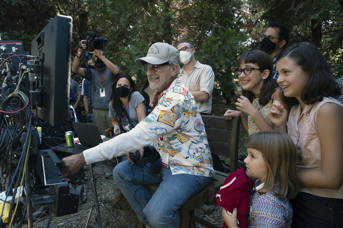 This image released by Universal Pictures and Amblin Entertainment shows Steven Spielberg on the set of "The Fabelmans." (Merie Weismiller Wallace/Universal Pictures and Amblin Entertainment ...