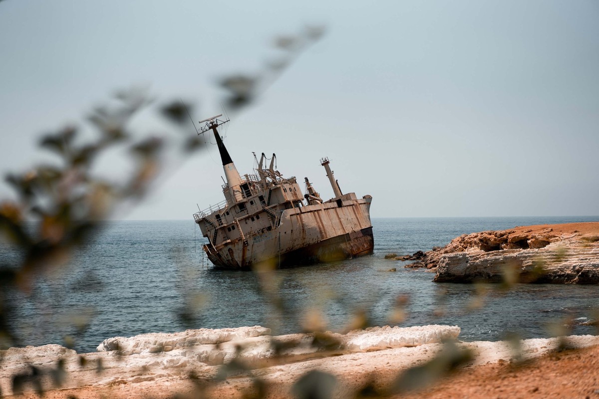 Das bekannte Schiffwswrack vor der Küste Zyperns.