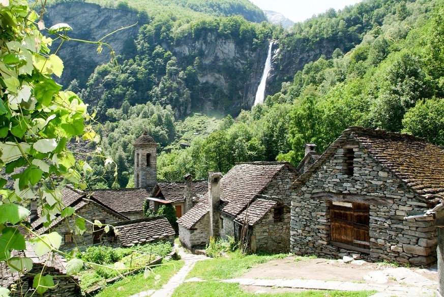 Foroglio Wasserfall höchster Wasserfall im Tessin Rauszeit