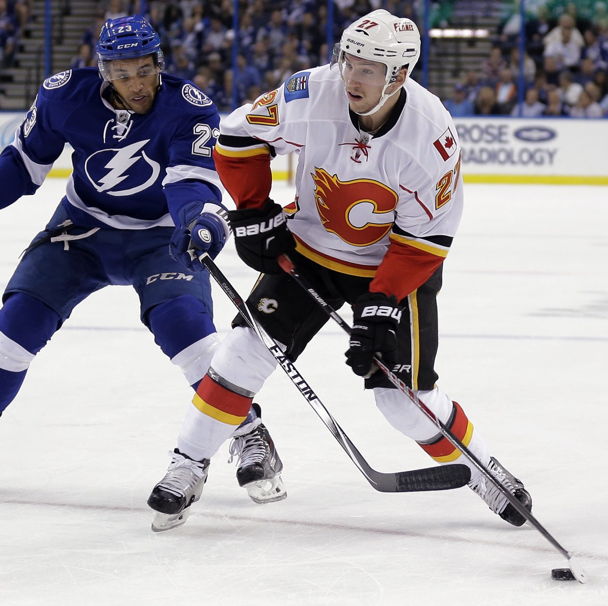 Bärtschi muss sich bei den Canucks erst im Farmteam beweisen, ehe er in die NHL berufen wird.
