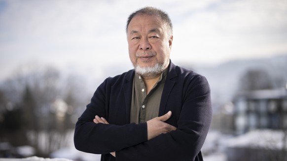 Der chinesische Kuenstler Ai Weiwei posiert fuer ein Portrait im Lernzentrum &quot;Square&quot; der Universitaet HSG, aufgenommen am Montag, 30. Januar 2023, in St. Gallen. Ai Weiwei ist zu Besuch im  ...