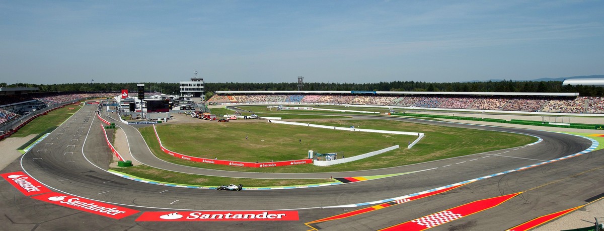 epa04322647 German Formula One driver Nico Rosberg of Mercedes AMG GP in action during the qualifying at the Hockenheimring circuit in Hockenheim, Germany, 19 July 2014. The Formula One Grand Prix of  ...