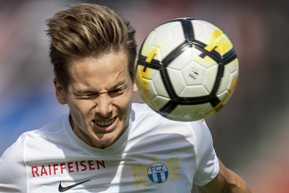 FC Zuerich Verteidiger Cedric Brunner im Super League Fussballspiel zwischen dem FC Zuerich und dem FC Sion am Sonntag 29. April 2018 in Zuerich. (KEYSTONE/Patrick B. Kraemer)