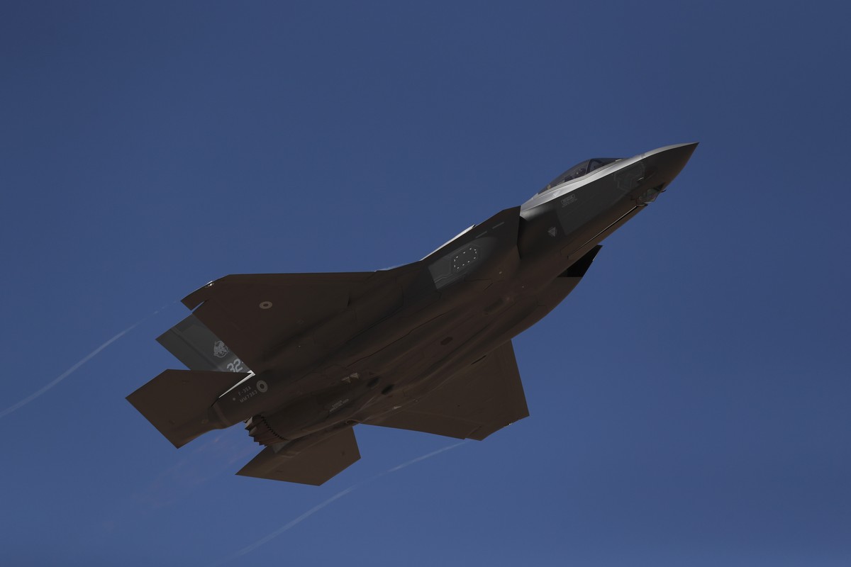 epa09545406 An Italian 35-F aircraft takes off at the Israeli airbase of Ovda in the Negev Desert near the southern Israeli city of Eilat, Israel, during the "Blue Flag" exercise on 24 Octob ...