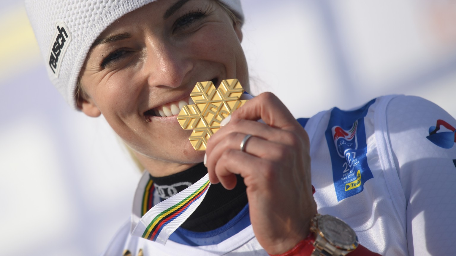 epa09021472 Lara Gut-Behrami of Switzerland poses for photographs with her gold medal during the award ceremony of the Women&#039;s Giant Slalom race at the Alpine Skiing World Championships in Cortin ...