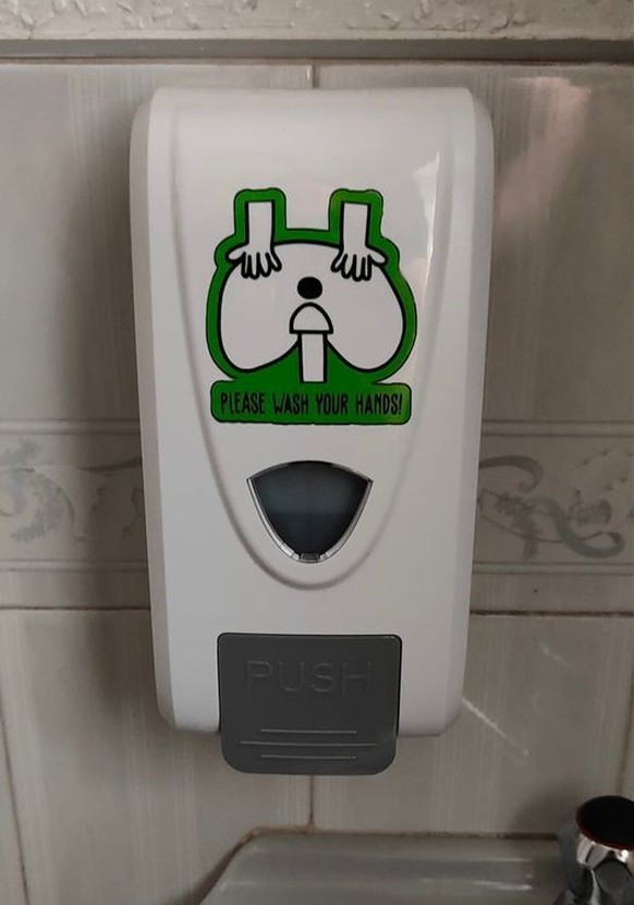 Fail Tuesday: Sink looks like a butthole