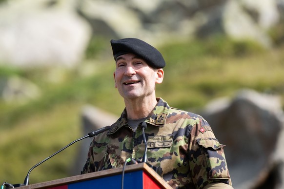 Der Chef der Schweizer Armee Thomas Suessli waehrend der Einweihung des Henri Guisan Memorial auf dem Gotthardpass. Das Gemaelde wurde im Rahmen der 150-Jahre -Feierlichkeiten, am Samstag, 31. August  ...