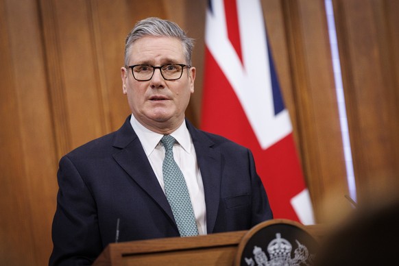 epa12661201 British Prime Minister Keir Starmer delivers a speech and answers questions regarding US President Donald Trumps plans to impose tariffs on the UK over opposition to his proposed Greenlan ...