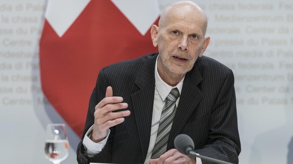 Daniel Koch, Leiter Abteilung uebertragbare Krankheiten, im Bundesamt fuer Gesundheit BAG informiert ueber die neuen Massnahmen gegen die Ausbreitung des Coronavirus am Freitag, 28. Februar 2020 in Be ...